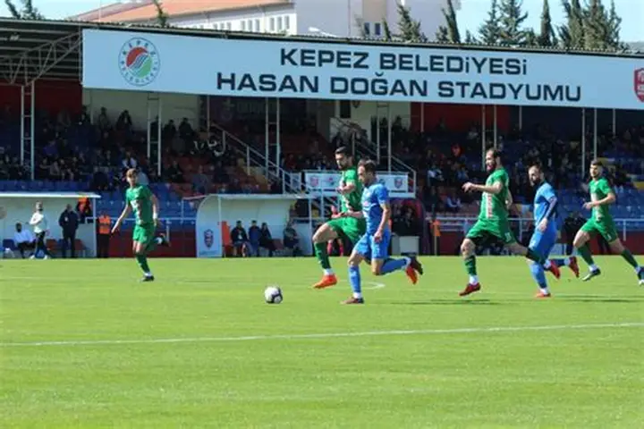 Sivasspor Kepezspor Maçına Hazır: Korkmaz’dan İstifa Cevabı!