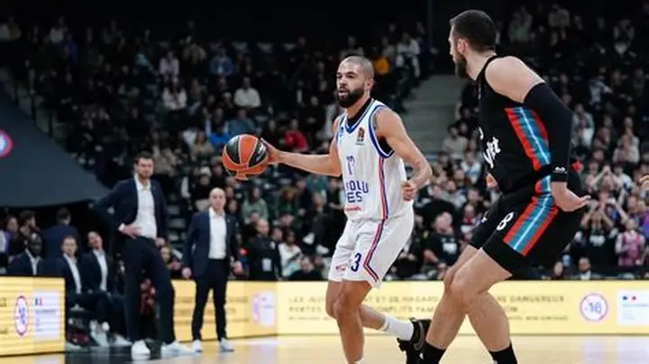 Anadolu Efes ve Paris Basketbol Gündemi: EuroLeague’de Son Durum
