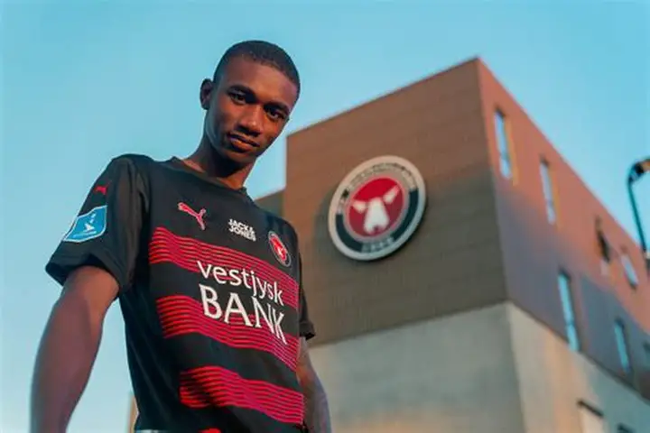 Galatasaray’dan Orta Saha Hamlesi: Denil Castillo Radarda!