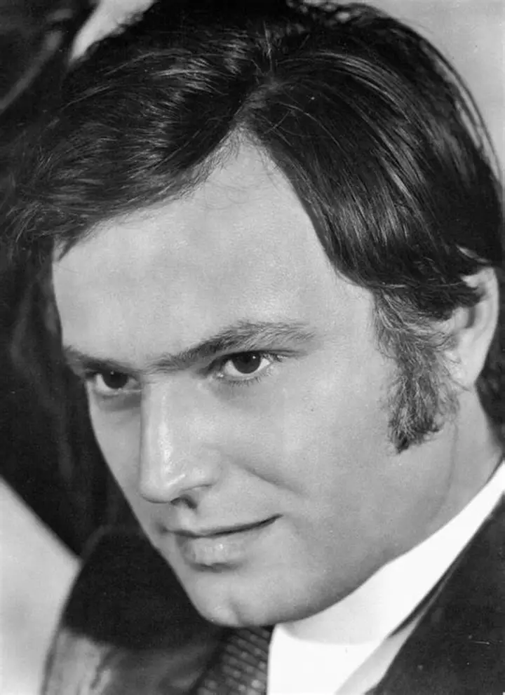 Ediz Hun’dan Yürek Burkan Sözler: “Kimse Kalmadı, Yalnızım”