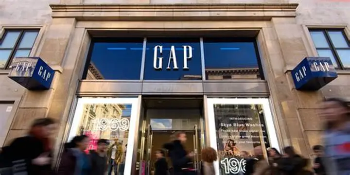 Gap, Viral Pazarlamayla Yükselişte: Gen Z’yi Fethetti, Cirosu Tavan Yaptı
