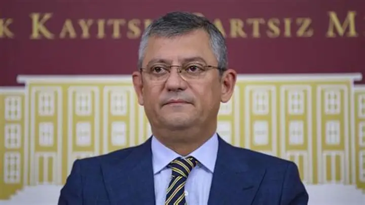 Özgür Özel’den ‘İktidar Kurultayı’ Mesajı: İmamoğlu Adayımız!