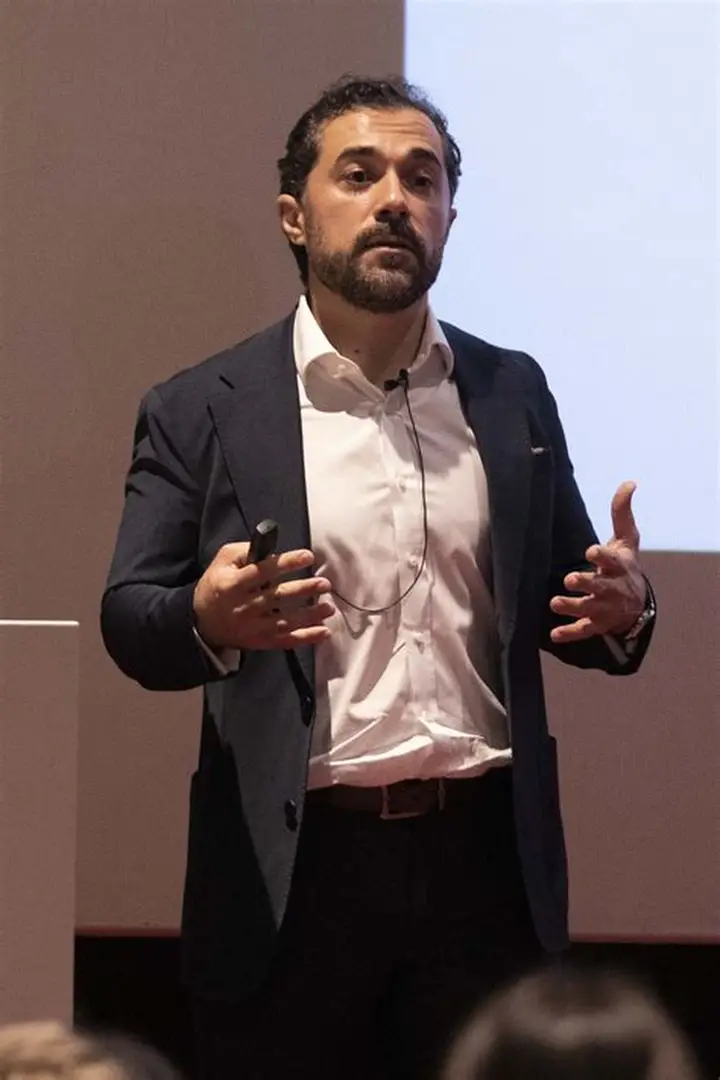 Prof. Akçiğit’ten Nobel Ödüllü Uyarılar: İnovasyon, KOBİ ve AI