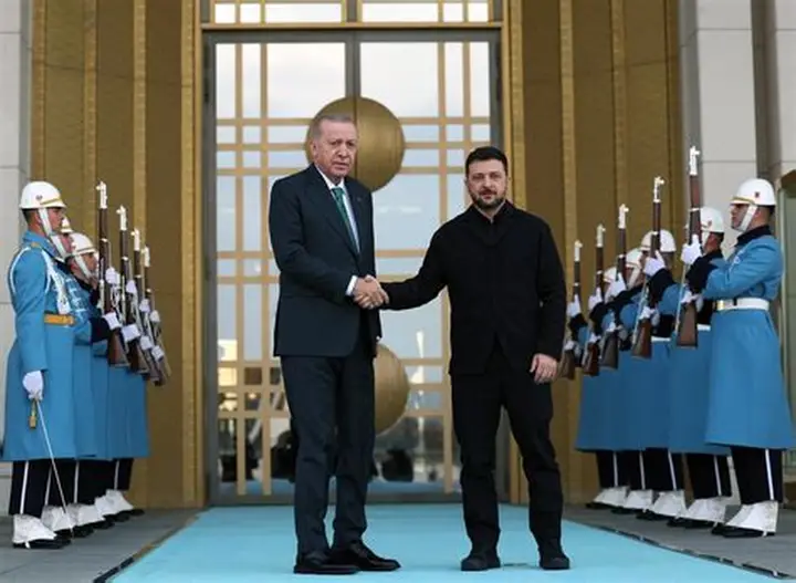 Zelenskiy Ankara’da: Kritik Zirvede Barış Adımları