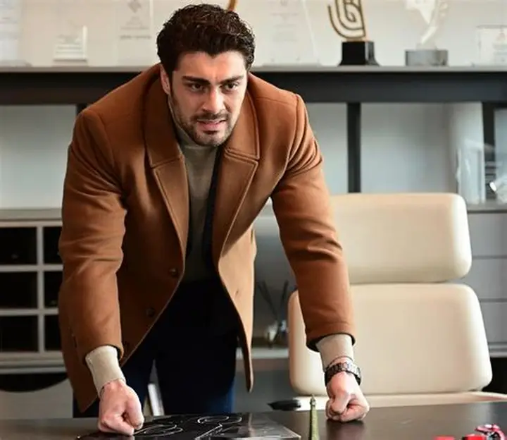 Ali Öner ve Livanur Aydın Ayrıldı: Nişan Bozuldu!