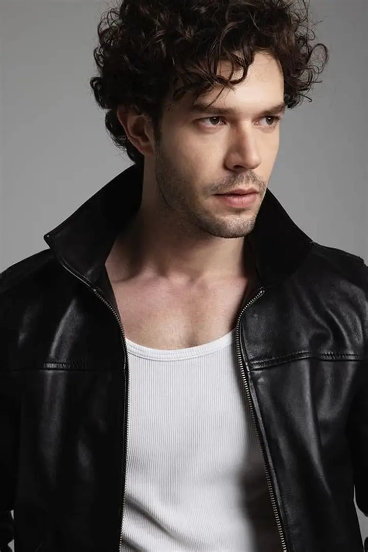 Aytaç Şaşmaz’ın Yeni Dizisi “Sevdiğim Sensin” Star TV’de!