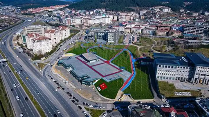 Çekmeköy’de Uyuşturucu Operasyonunda Polis Yaralandı