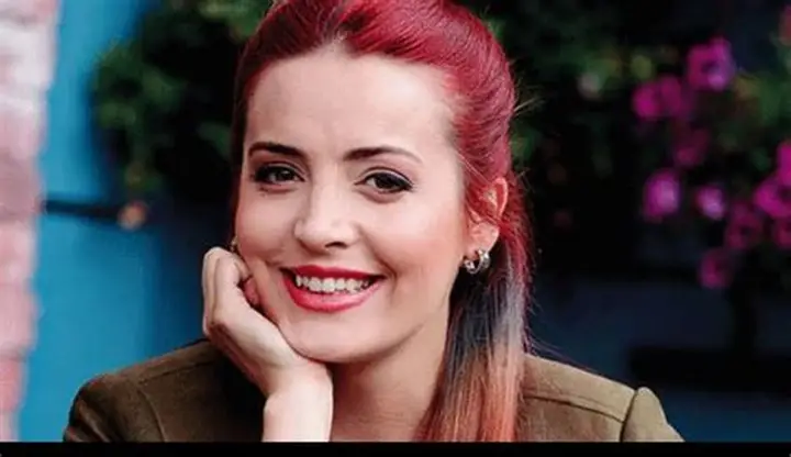 İrem Sak Kimdir? Kariyeri, Yaşı ve Ünlü Projeleri