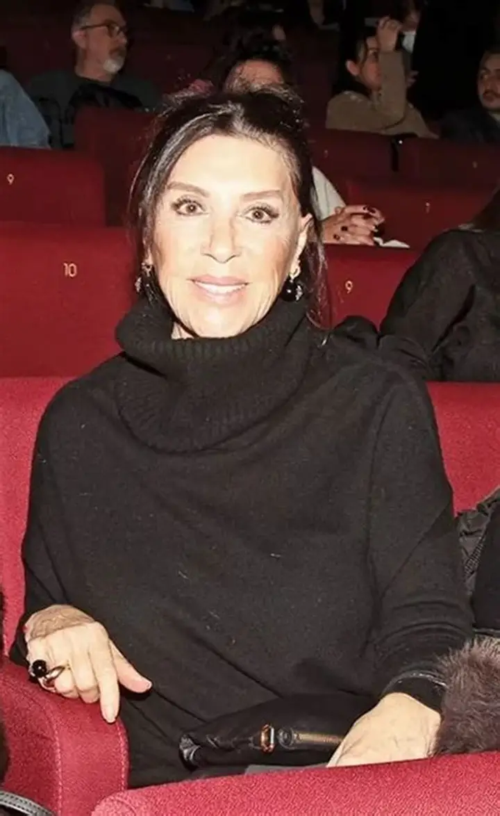 Nebahat Çehre’den Yaşsız Güzellik ve Çarpıcı Estetik İtirafları!