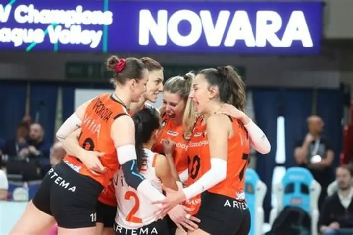 Fenerbahçe Novara Voleybol Maçı: Orro Şoku ve ŞL Hedefi