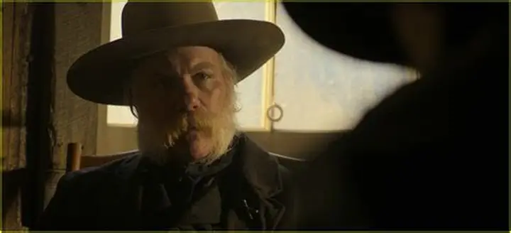 The Abandons: Netflix’in Yıldızlar Geçidi Western’i Gündemde!